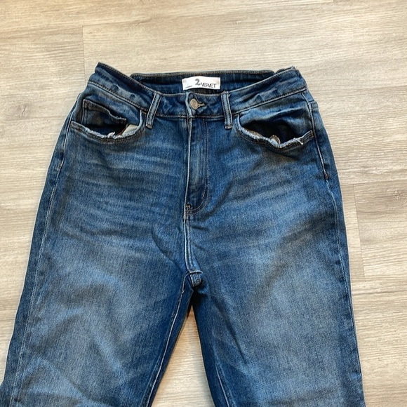 Vervet HIGH RISE CUFFED HEM STRETCH BOYFRIEND JEANS Size 29 - Picture 5 of 6